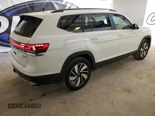 2025 Volkswagen Atlas SE with VIN 1V2HR2CA6SC502567, listed as a Copart auction lot 42052585 with 8,407 mi miles and Clean title. Bid and sale history available at DreamBid. Image 3.