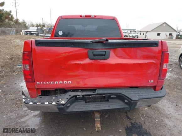 2007 Chevrolet Silverado 1500 LS with VIN 2GCEK13C771669957, listed as a IAAI auction lot 41469542 with 169,857 mi miles. Bid and sale history available at carsss.com. Image 16.