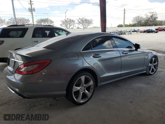 2012 Mercedes-Benz CLS 550 с VIN WDDLJ7DB6CA052025, выставлен на аукционе Copart как лот 52854155 с пробегом Не указан миль и На запчасти • Non repairable. История ставок и продаж доступна на DreamBid. Изображение 3.