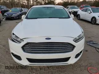 2016 Ford Fusion SE with VIN 3FA6P0HD8GR286726, listed as a Copart auction lot 82777224 with 121,414 mi miles and Salvage Title. Bid and sale history available at DreamBid. Image 5.