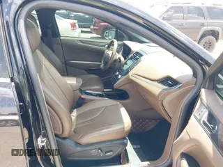 2018 Lincoln MKC Reserve with VIN 5LMTJ3DH7JUL07101, listed as a IAAI auction lot 42525914 with 48,615 mi miles and . Bid and sale history available at DreamBid. Image 5.