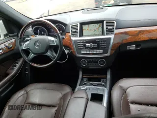 2014 Mercedes-Benz GL 450 with VIN 4JGDF7CE1EA323471, listed as a Copart auction lot 60475615 with 178,524 mi miles and Salvage title. Bid and sale history available at DreamBid. Image 8.