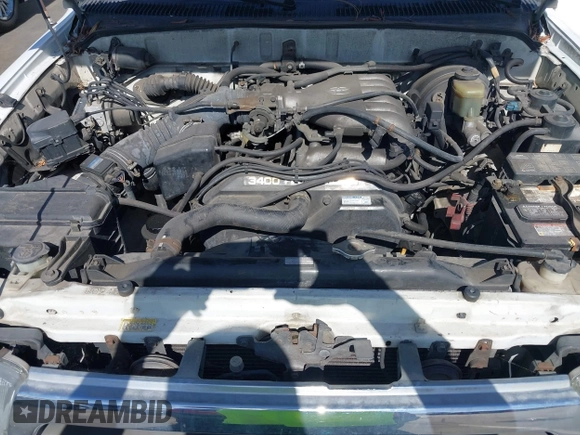 1996 Toyota 4Runner SR5 z VIN JT3GN86R2T0008842, wystawiony jako IAAI lot #42291809 z przebiegiem 204 218 mil mil oraz . Historia ofert i sprzedaży dostępna na DreamBid. Obrazek 10.