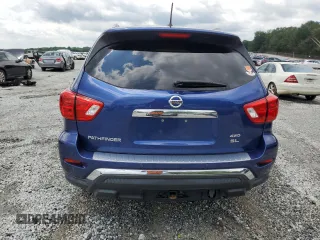 2017 Nissan Pathfinder SL z VIN 5N1DR2MM6HC677396, wystawiony jako Copart lot #56929385 z przebiegiem 93 867 mil mil oraz Szkoda całkowita • Salvage title. Historia ofert i sprzedaży dostępna na DreamBid. Obrazek 6.