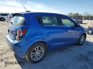 2016 Chevrolet Sonic LT with VIN 1G1JC6SB2G4184317, listed as a Copart auction lot 41679395 with 98,067 mi miles and Salvage Title. Bid and sale history available at carsss.com. Image 3.