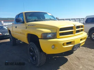 2000 Dodge 1500 with VIN 1B7HF13Z2YJ123094, listed as a IAAI auction lot 42178811 with 161,563 mi miles and . Bid and sale history available at DreamBid. Image 1.