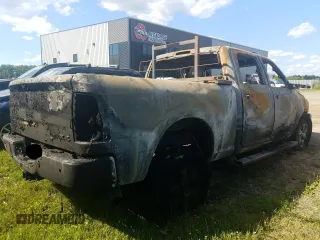 2017 Ram 2500 SLT с VIN 3C6UR5DL9HG767112, выставлен на аукционе Copart как лот 63832484 с пробегом Не указан миль и На запчасти • Non repairable. История ставок и продаж доступна на DreamBid. Изображение 3.