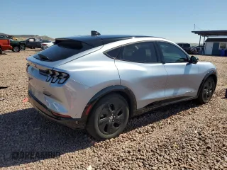 2022 Ford Mustang Mach-E California Route 1 z VIN 3FMTK2R75NMA49861, wystawiony jako Copart lot #46211484 z przebiegiem Nie podano mil oraz . Historia ofert i sprzedaży dostępna na DreamBid. Obrazek 3.