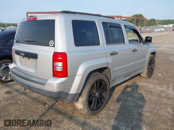 2011 Jeep Patriot Sport with VIN 1J4NT1GB2BD151471, listed as a IAAI auction lot 42429985 with 207,497 mi miles and . Bid and sale history available at DreamBid. Image 4.