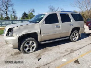 2010 GMC Yukon Denali z VIN 1GKUKEEF6AR101115, wystawiony jako Copart lot #51535655 z przebiegiem 198 684 mil mil oraz Szkoda całkowita • Salvage title. Historia ofert i sprzedaży dostępna na DreamBid. Obrazek 1.