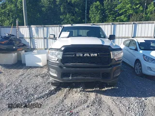 2022 Ram 2500 Tradesman with VIN 3C6UR5HJ3NG202553, listed as a IAAI auction lot 42425364 with 136,738 mi miles and . Bid and sale history available at DreamBid. Image 12.