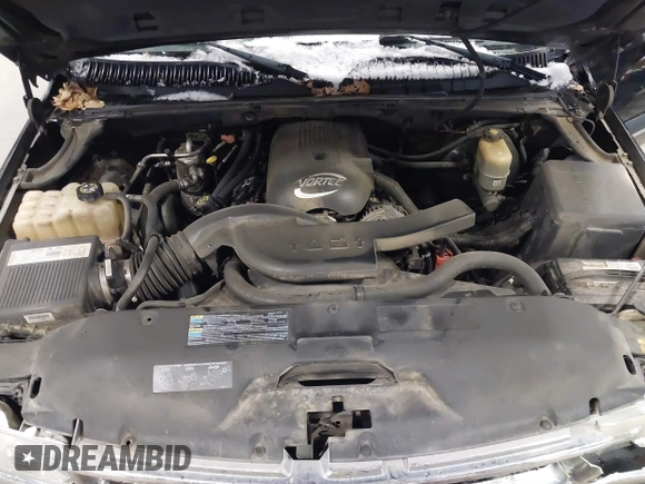 2002 Chevrolet Suburban Z71 with VIN 3GNFK16Z42G305930, listed as a IAAI auction lot 41002347 with 288,355 mi miles. Bid and sale history available at carsss.com. Image 10.