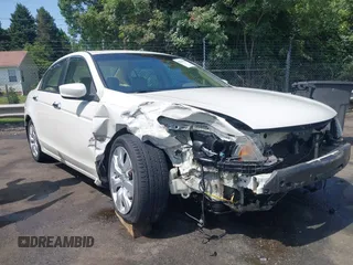 2008 Honda Accord EX-L z VIN 1HGCP36808A041341, wystawiony jako IAAI lot #42319010 z przebiegiem 189 303 mil mil oraz . Historia ofert i sprzedaży dostępna na DreamBid. Obrazek 1.