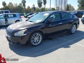 2011 Nissan Maxima 3.5 S with VIN 1N4AA5AP3BC811423, listed as a IAAI auction lot 41955977 with 158,356 mi miles. Bid and sale history available at carsss.com. Image 2.