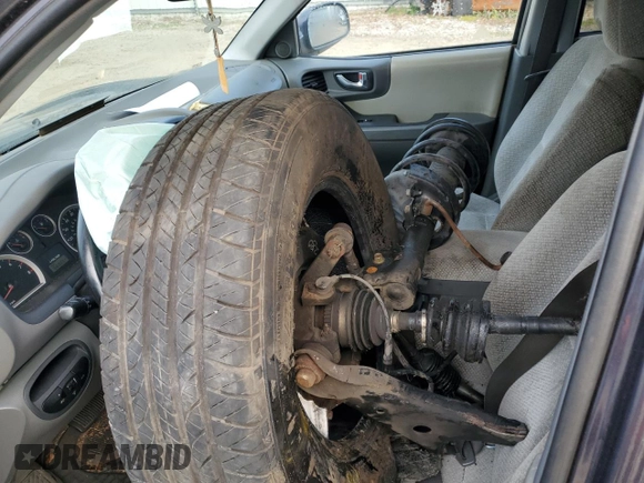 2005 Hyundai Santa Fe GLS with VIN KM8SC13E35U984186, listed as a Copart auction lot 86666474 with 166,965 mi miles and Salvage Title. Bid and sale history available at carsss.com. Image 14.
