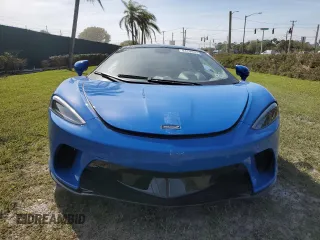 2020 McLaren GT z VIN SBM22GCA8LW000692, wystawiony jako Copart lot #44749324 z przebiegiem 18 911 mil mil oraz Nie do naprawy. Historia ofert i sprzedaży dostępna na DreamBid. Obrazek 5.