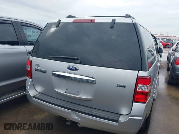 2011 Ford Expedition Max XLT with VIN 1FMJK1H51BEF26434, listed as a IAAI auction lot 40121518 with 294,470 mi miles and . Bid and sale history available at DreamBid. Image 16.