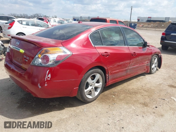 2009 Nissan Altima 3.5 SL with VIN 1N4BL21EX9N524512, listed as a IAAI auction lot 41906110 with 186,140 mi miles. Bid and sale history available at carsss.com. Image 4.