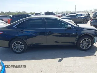 2017 Toyota Camry XLE z VIN 4T1BF1FK2HU396003, wystawiony jako IAAI lot #41792825 z przebiegiem 102 921 mil mil oraz . Historia ofert i sprzedaży dostępna na DreamBid. Obrazek 13.