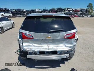 2021 Chevrolet Equinox LT with VIN 3GNAXKEV1MS126504, listed as a IAAI auction lot 41833363 with 76,137 mi miles. Bid and sale history available at carsss.com. Image 17.