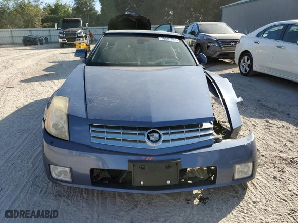 2006 Cadillac XLR with VIN 1G6YV36A065601591, listed as a Copart auction lot 76537084 with NaN miles and Clean Title. Bid and sale history available at carsss.com. Image 5.