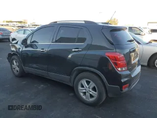 2020 Chevrolet Trax LT with VIN KL7CJLSB6LB027042, listed as a Copart auction lot 60493525 with 76,192 mi miles and Clean title. Bid and sale history available at DreamBid. Image 2.