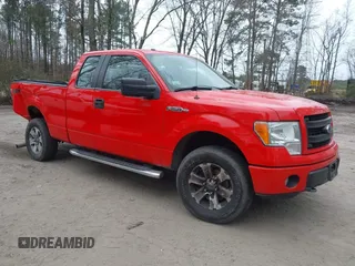 2014 Ford F-150 XL z VIN 1FTFX1EF0EFA80834, wystawiony jako IAAI lot #41717091 z przebiegiem 167 706 mil mil oraz . Historia ofert i sprzedaży dostępna na DreamBid. Obrazek 1.