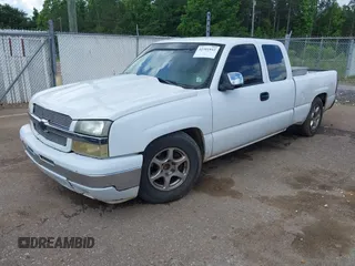 2005 Chevrolet Silverado 1500 z VIN 1GCEC19V25Z284977, wystawiony jako IAAI lot #42361842 z przebiegiem 227 174 mil mil oraz . Historia ofert i sprzedaży dostępna na DreamBid. Obrazek 2.