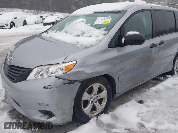 2017 Toyota Sienna L with VIN 5TDZZ3DC9HS802672, listed as a IAAI auction lot 41542558 with 147,788 mi miles and . Bid and sale history available at DreamBid. Image 6.
