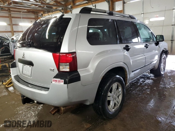 2005 Mitsubishi Endeavor LS with VIN 4A4MN21S55E064939, listed as a Copart auction lot 44689655 with 176,880 mi miles and Salvage Title. Bid and sale history available at carsss.com. Image 3.