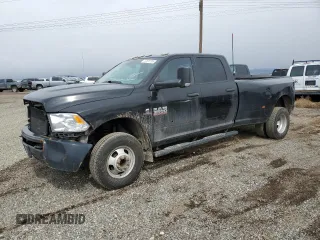 2018 Ram 3500 Tradesman z VIN 3C63RRGL9JG267293, wystawiony jako Copart lot #47823785 z przebiegiem 376 527 mil mil oraz Szkoda całkowita • Salvage title. Historia ofert i sprzedaży dostępna na DreamBid. Obrazek 1.