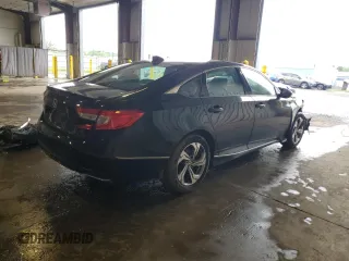 2018 Honda Accord EX-L z VIN 1HGCV1F5XJA156860, wystawiony jako Copart lot #55927115 z przebiegiem 69 497 mil mil oraz Szkoda całkowita • Salvage title. Historia ofert i sprzedaży dostępna na DreamBid. Obrazek 3.