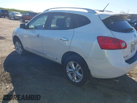 2013 Nissan Rogue S with VIN JN8AS5MTXDW024944, listed as a IAAI auction lot 41850245 with 156,670 mi miles. Bid and sale history available at carsss.com. Image 3.