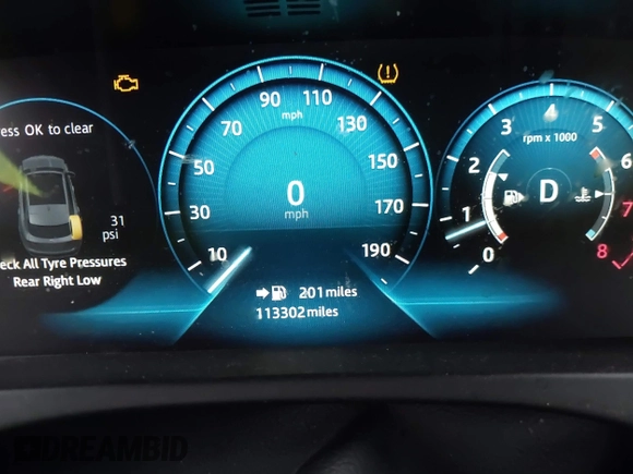 2018 Jaguar F-Pace 30t Portfolio with VIN SADCN2GX4JA284441, listed as a IAAI auction lot 41758867 with 113,302 mi miles and . Bid and sale history available at DreamBid. Image 7.