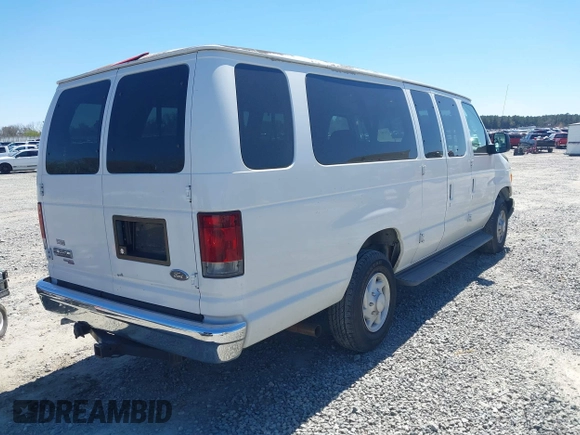 2006 Ford Econoline Passenger XL with VIN 1FBSS31L36DA88609, listed as a IAAI auction lot 41817356 with 45,454 mi miles and . Bid and sale history available at DreamBid. Image 4.