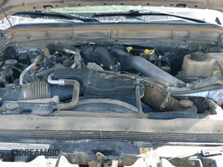 2013 Ford F-250 XL с VIN 1FT7W2BT1DEA26678, выставлен на аукционе IAAI как лот 39513934 с пробегом 190 172 миль миль и . История ставок и продаж доступна на DreamBid. Изображение 19.