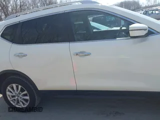 2020 Nissan Rogue S with VIN KNMAT2MV0LP511443, listed as a IAAI auction lot 41810629 with 151,606 mi miles. Bid and sale history available at carsss.com. Image 13.
