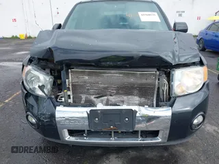 2011 Ford Escape Limited with VIN 1FMCU9EG9BKA01551, listed as a IAAI auction lot 41960535 with 220,870 mi miles and . Bid and sale history available at DreamBid. Image 6.
