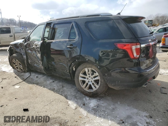 2018 Ford Explorer XLT with VIN 1FM5K8DH2JGB37301, listed as a Copart auction lot 88904155 with 88,029 mi miles and Non Repairable. Bid and sale history available at carsss.com. Image 2.