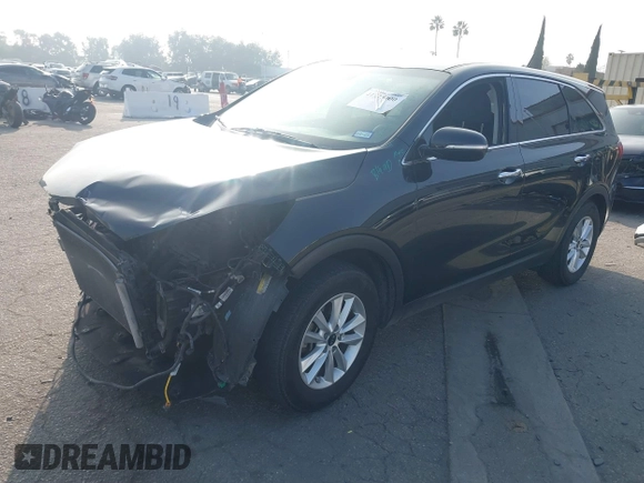 2019 Kia Sorento LX with VIN 5XYPG4A30KG583001, listed as a IAAI auction lot 41225400 with 77,881 mi miles. Bid and sale history available at carsss.com. Image 18.