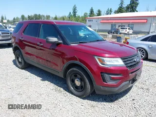 2016 Ford Police Interceptor Utility z VIN 1FM5K8AR0GGB97681, wystawiony jako IAAI lot #42371036 z przebiegiem 144 661 mil mil oraz . Historia ofert i sprzedaży dostępna na DreamBid. Obrazek 1.