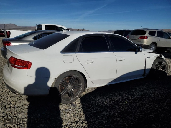 2011 Audi S4 Prestige with VIN WAUKGAFL6BA113179, listed as a Copart auction lot 84441744 with 0 mi miles and Salvage Title. Bid and sale history available at carsss.com. Image 3.