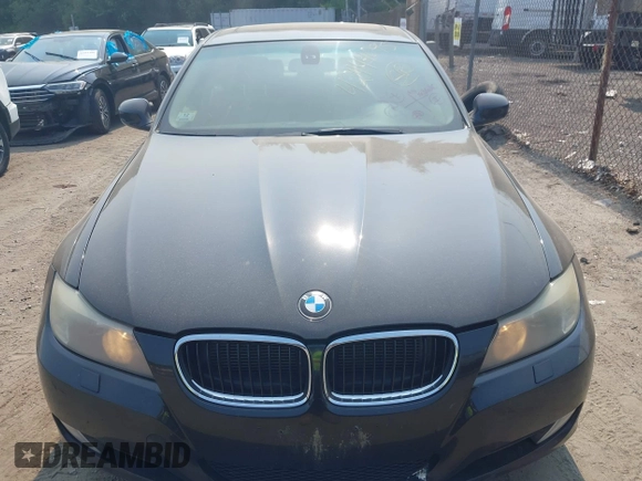 2011 BMW 3 Series 328i xDrive with VIN WBAPK5G50BNN78951, listed as a IAAI auction lot 42444095 with 163,620 mi miles and . Bid and sale history available at DreamBid. Image 6.