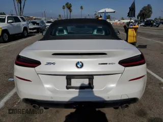 2022 BMW Z4 sDrive30i with VIN WBAHF3C02NWX82592, listed as a Copart auction lot 54182084 with 26,809 mi miles. Bid and sale history available at carsss.com. Image 6.