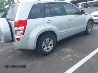 2008 Suzuki Grand Vitara z VIN JS3TE941984102702, wystawiony jako IAAI lot #42442067 z przebiegiem 175 498 mil mil oraz . Historia ofert i sprzedaży dostępna na DreamBid. Obrazek 4.