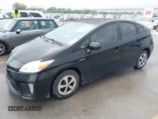 2014 Toyota Prius Four with VIN JTDKN3DU2E1776107, listed as a IAAI auction lot 41961997 with 175,905 mi miles. Bid and sale history available at carsss.com. Image 2.