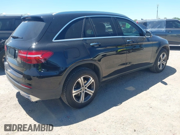 2018 Mercedes-Benz GLC 300 с VIN WDC0G4JB5JV021220, выставлен на аукционе IAAI как лот 42272012 с пробегом 79 692 миль миль и . История ставок и продаж доступна на DreamBid. Изображение 4.