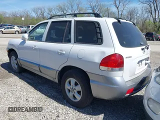 2005 Hyundai Santa Fe GLS with VIN KM8SC13D95U888747, listed as a IAAI auction lot 38833174 with 154,111 mi miles. Bid and sale history available at carsss.com. Image 3.