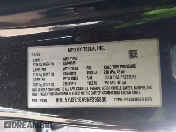 2022 Tesla Model 3 with VIN 5YJ3E1EA9NF295890, listed as a IAAI auction lot 41175917 with 42,230 mi miles and . Bid and sale history available at DreamBid. Image 9.