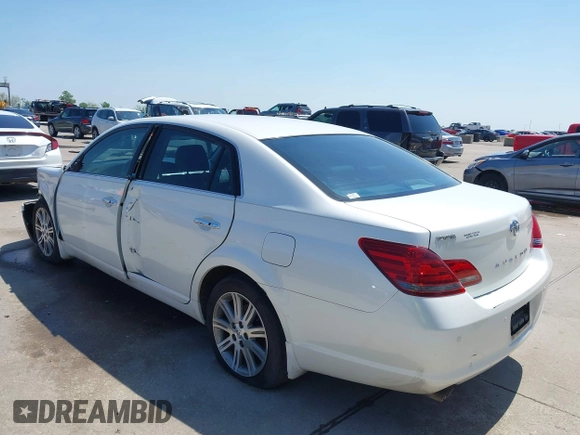 2008 Toyota Avalon XL with VIN 4T1BK36B88U306912, listed as a IAAI auction lot 41981473 with 148,461 mi miles. Bid and sale history available at carsss.com. Image 3.